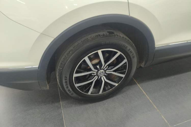 Used Volkswagen Tiguan L 2018 Facelift 330TSI Automatic Two-Wheel Drive Luxury Edition