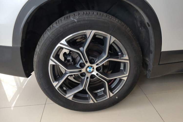 Used BMW X1 2022 sDrive25Li Leading Model Right Rear Wheel Hub