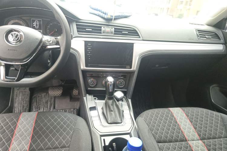 Used Volkswagen Lamando 2019 230TSI DSG Fashion Edition China V Standard
