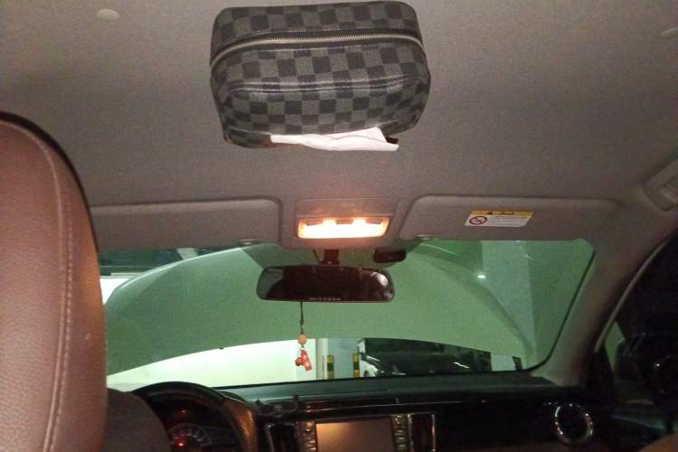 Used Toyota RAV4 2013 2.0L CVT Two-Wheel Drive Urban Edition
