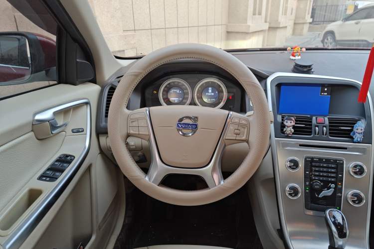 Used Volvo XC60 2011 2.0T Zhiya Edition