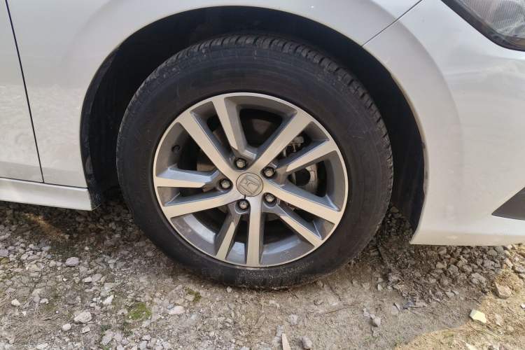 Used Honda Civic 2022 240TURBO CVT Dynamic Edition Right Front Wheel Hub