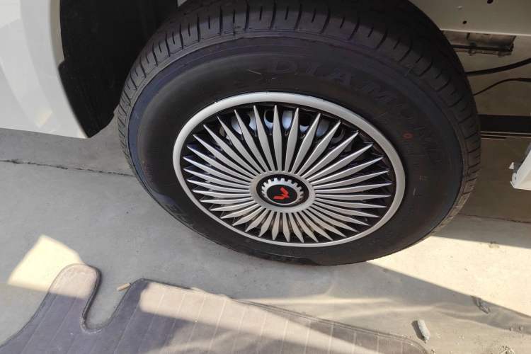 Used Linxys Huangjincang 2025 PULS Cargo Version First-Class Cabin
