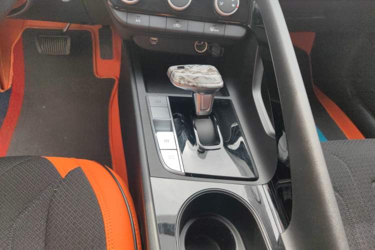 Used Hyundai Elantra 2023 1.5L CVT GLS Leading Edition
