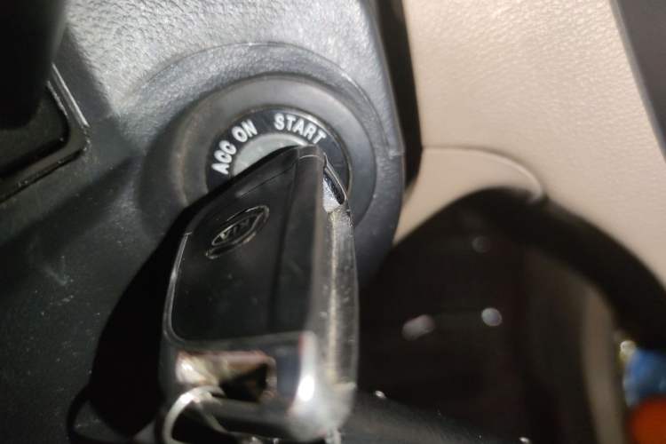 Used Kia Sportage 2013 2.0L Manual Two-Wheel Drive GL Trim
