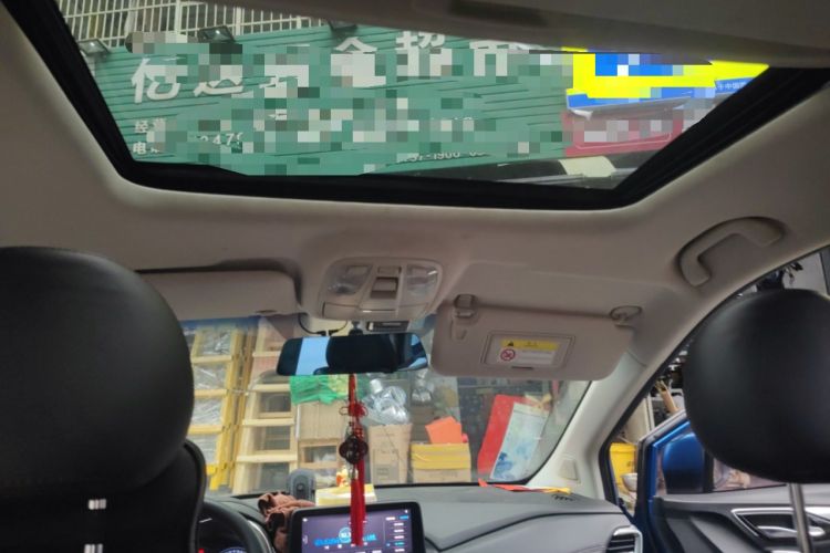 Used JAC Group Refine R3 2018 1.6L Manual Luxury Sunroof Model Headliner