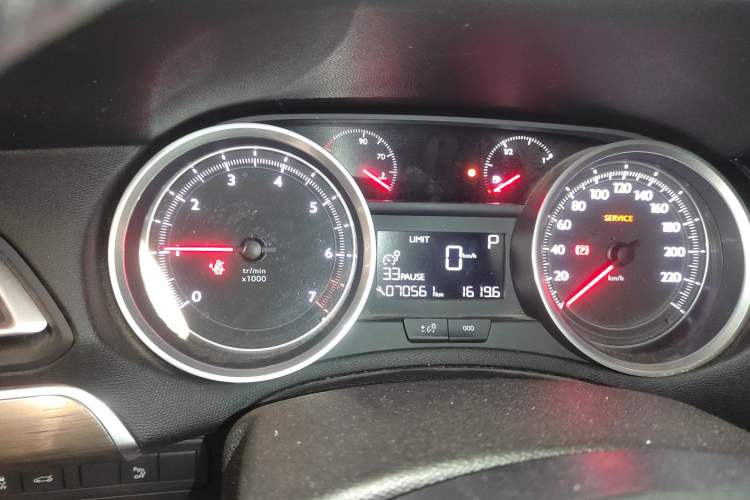 Used Peugeot 408 2015 1.2T Automatic Luxury Edition Instrument Cluster