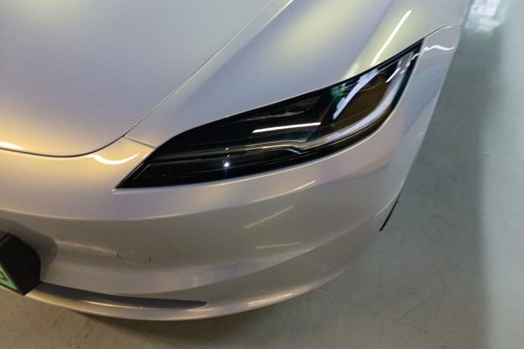 Used Tesla Model 3 2025 Rear-Wheel-Drive Version