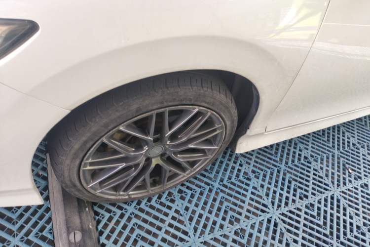 Used Honda Jade 2020 1.8L automatic Comfort version
