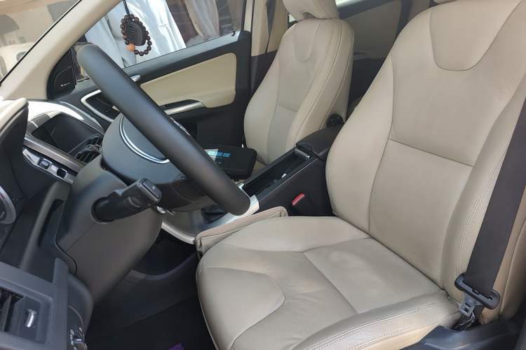 Used Volvo XC60 2013 T5 Zhiya Edition Left Front Seat