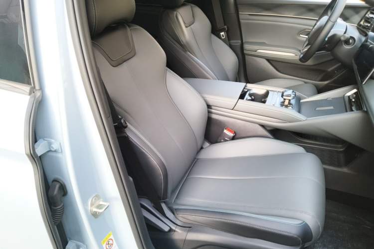 Used BYD Qin L 2024 DM-i 120KM Leading Model
