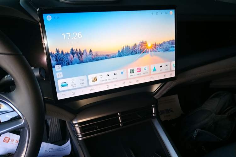 Used BYD Seal 07 DM-i 2025 DM-i 1.5L 125km Elite Model Audio And AC Panel