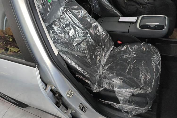 Used AION UT 2025 330 Starlight Edition Right Front Seat