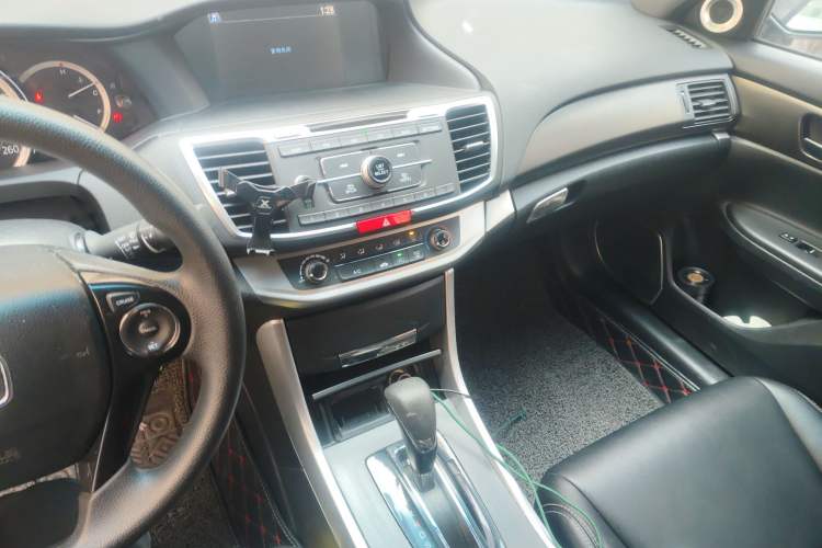 Used Honda Accord 2015 2.0L LX Comfort Edition
