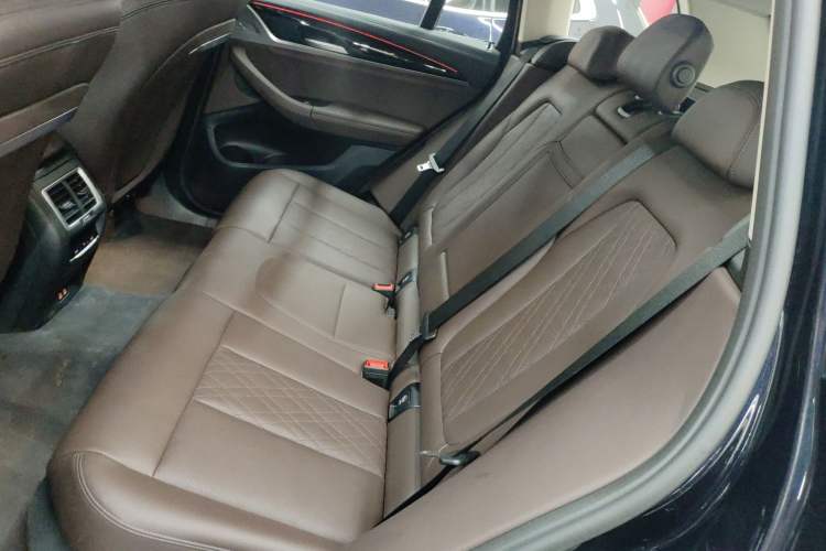 Used BMW X3 2023 xDrive25i M Sport Package Left Rear Seat