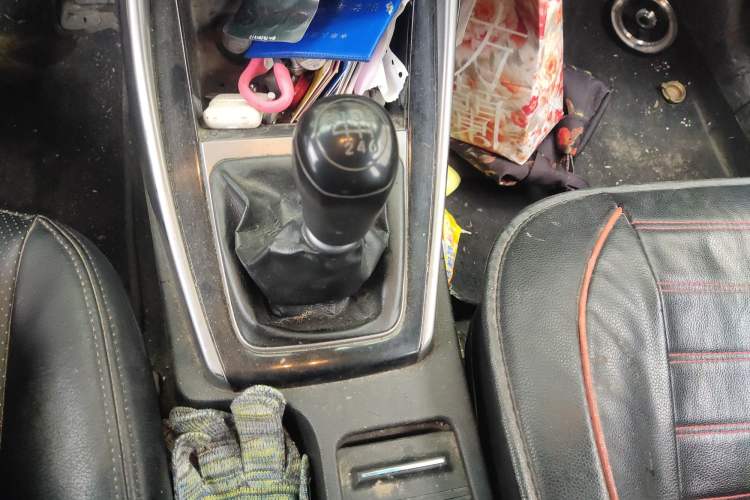 Used Hyundai Elantra (5th Generation / Langdong) 2012 1.6L Manual Leading Model
