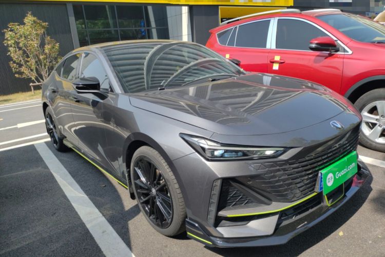 Used CHANGAN UNI-V 2022 1.5T Sport Edition