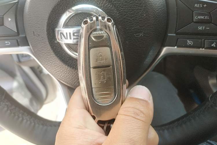 Used Nissan Terra 2020 2.5L XL Upper 4WD Automatic Four-Wheel Drive Luxury Edition Vehicle Key