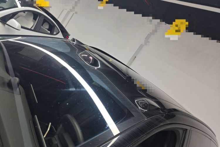 Used Nio ES8 2023 75 kWh Roof