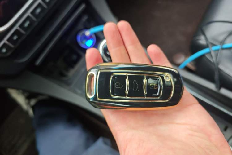 Used Geely Auto Emgrand 2017 Sedan Million Edition 1.5L Manual - Upward Version
