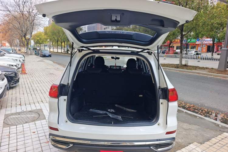 Used Haval M6 2021 PLUS 1.5T DCT Elite Smart Connectivity Model
