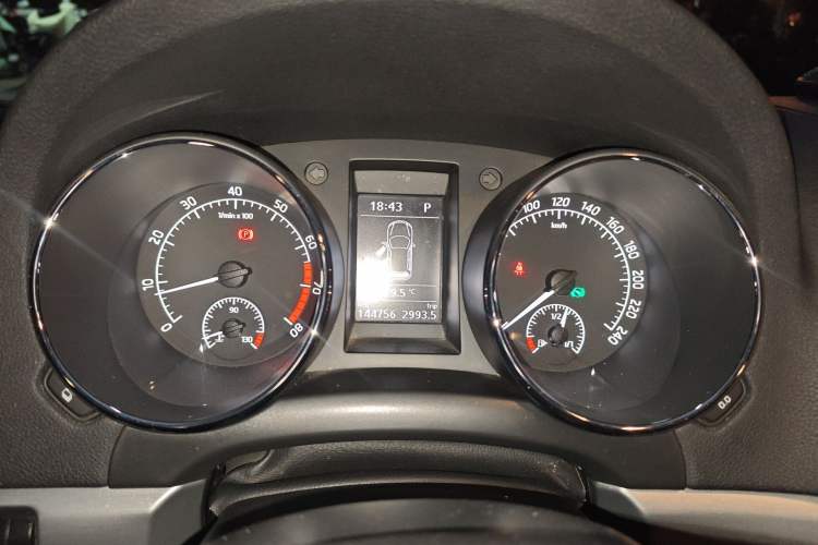 Used Skoda Yeti 2014 1.8TSI DSG Polar Edition