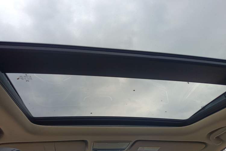 Used Honda CR-V 2021 240TURBO CVT 2WD Comfort Version Headliner