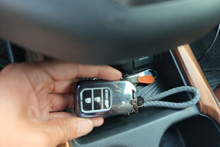 Used Honda CR-V 2019 Rui·Hybrid 2.0L 2WD Pure Drive Version China VI Emission Standard
