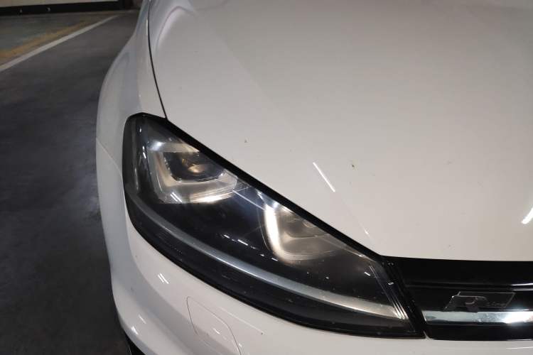 Used Volkswagen Golf 2016 1.4TSI Automatic R-Line
