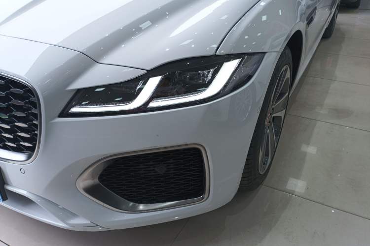 Used Jaguar XFL 2021 XFL 2.0T P200 Two-Wheel-Drive Elite Luxury Edition
