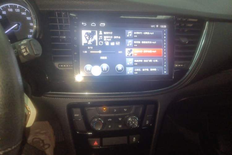 Used Buick Encore 2017 18T Automatic Two-Wheel Drive Urban Leading Model