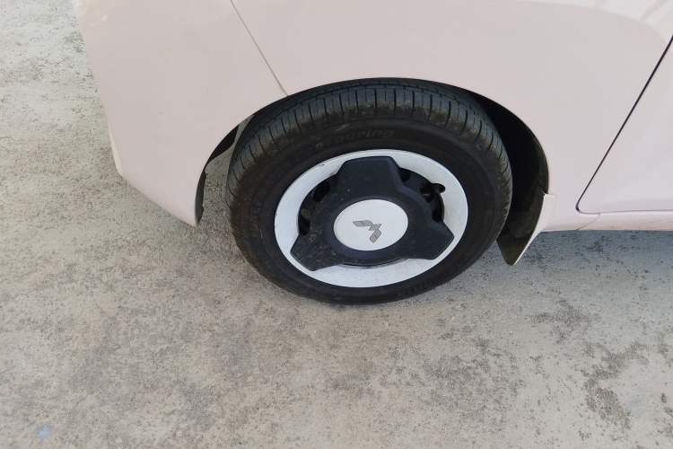 Used Wuling Hongguang MINIEV 2021 Macaron Premium Model – Lithium Iron Phosphate
