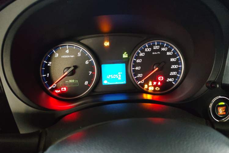 Used Mitsubishi Outlander 2018 2.0L Two-Wheel Drive Glory Edition 5 Seats