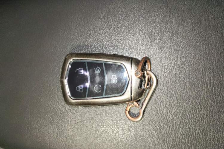 Used Cadillac XT6 2020 28T Seven-Seater Four-Wheel-Drive Luxury Version Vehicle Key