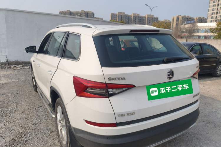 Used Skoda Kodiaq 2017 TSI330 7-Seater Two-Wheel-Drive Luxury Edition Rear Left 45 Deg