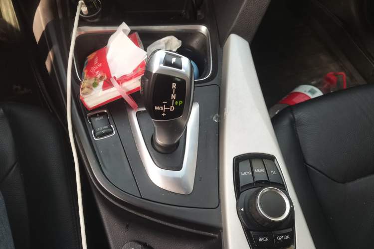 Used BMW 3 Series 2013 320i Sport Edition
