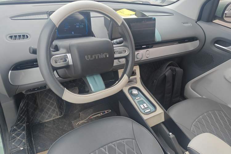 Used CHANGAN NEVO Lumin 2022 155 km – Refreshingly Sweet Edition
