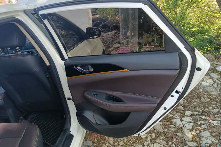 Used Changan Eado DT 2019 1.6L Automatic Smart Enjoyment Model China VI Standard
