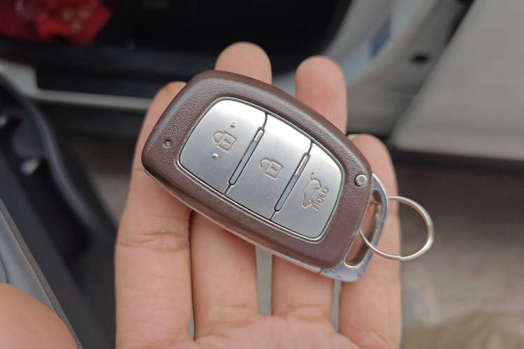 Used Hyundai ix25 2017 1.6L Automatic Smart Version