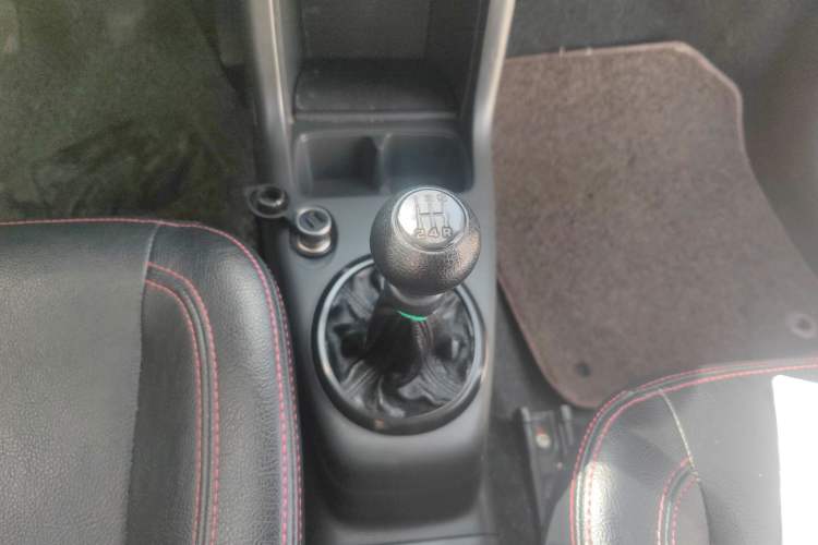 Used Suzuki Swift 2016 1.5L Manual Fashion Model