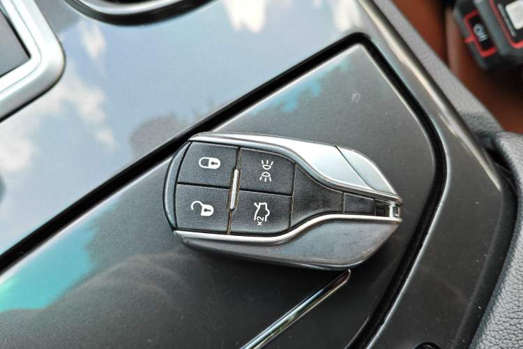 Used Maserati Ghibli 2014 3.0T Standard Edition
