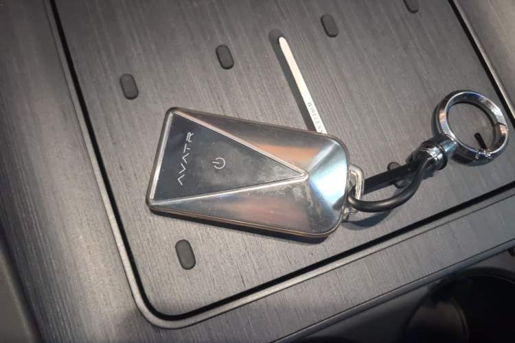 Used Avatr 12 2025 Ultra Extended-Range Edition Vehicle Key