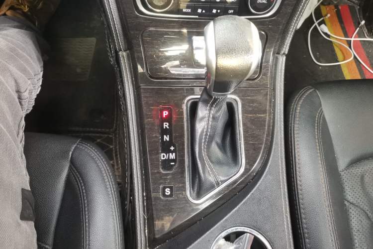 Used Zotye T600 2016 2.0T DCT Prestige Edition