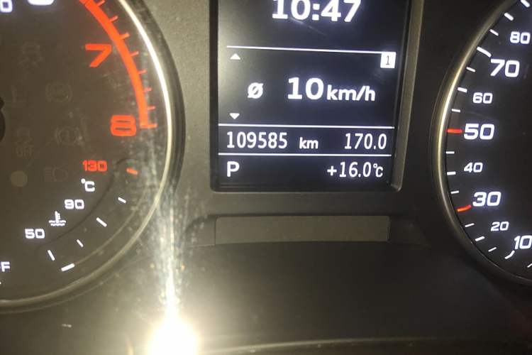 Used Audi A3 2015 Limousine 35 TFSI Millionth Anniversary Comfort Model Odometer Close Up