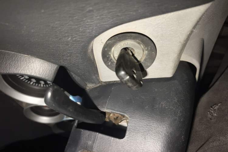 Used Foton MP-X E 2017 2.0L New Express Long Wheelbase 4Q20M Vehicle Key