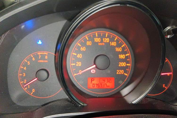 Used Honda Fit 2018 1.5L CVT Comfort Sunroof Version