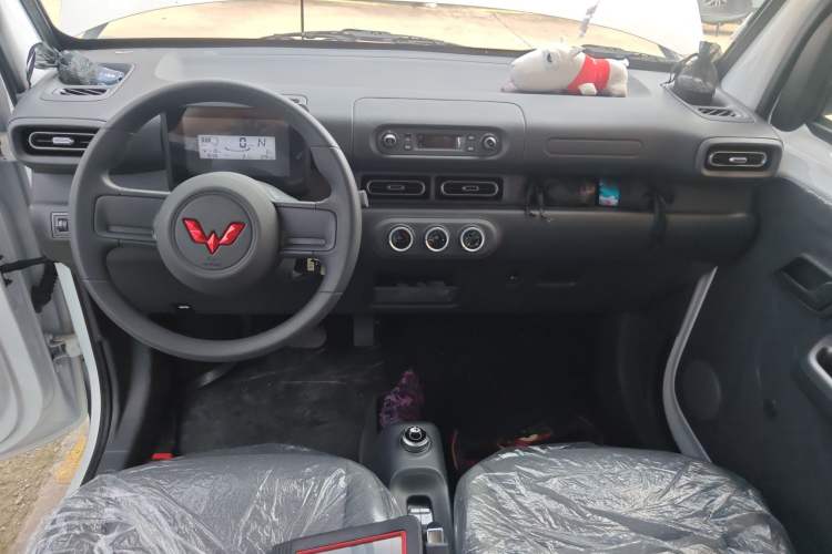 Used Wuling Zhiguang New Energy 2025 Standard Model