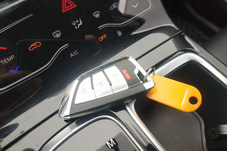 Used SOL QX 2021 300T DCT Luxury Smart Connectivity Version