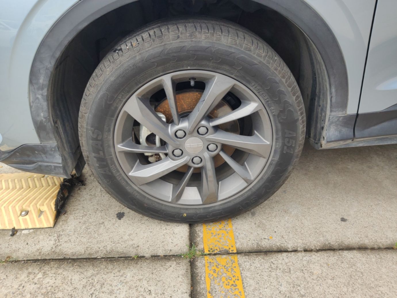 Geely Auto Coolray 2025 1.5L CVT Super Edition — снимка 10