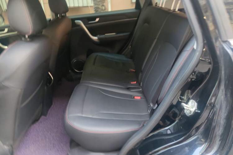 Used Haval M6 2019 1.5T DCT Two-Wheel Drive Elite Version China VI Standard
